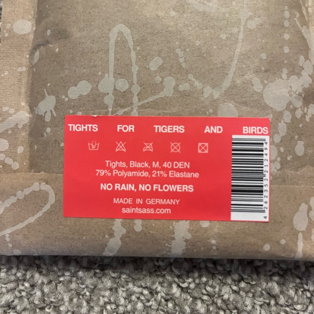 Saint sass tights - no rain, no flowers - Picture 8 of 8